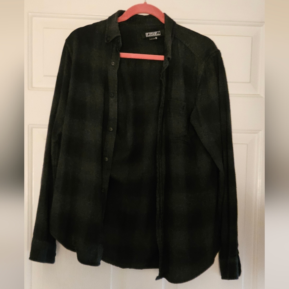 Ezekiel Black Grey Plaid Flannel